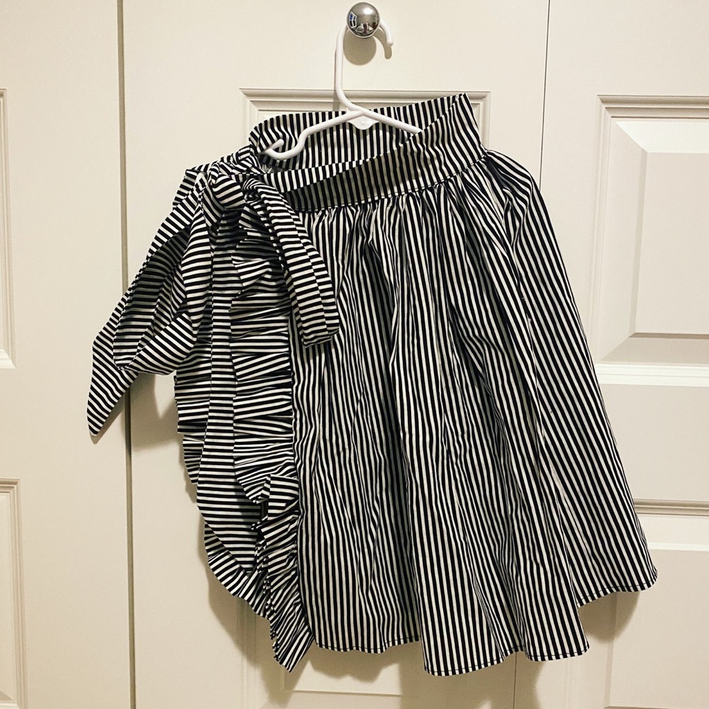 Side Tie Skirt